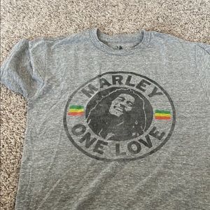 Bob marley t shirt